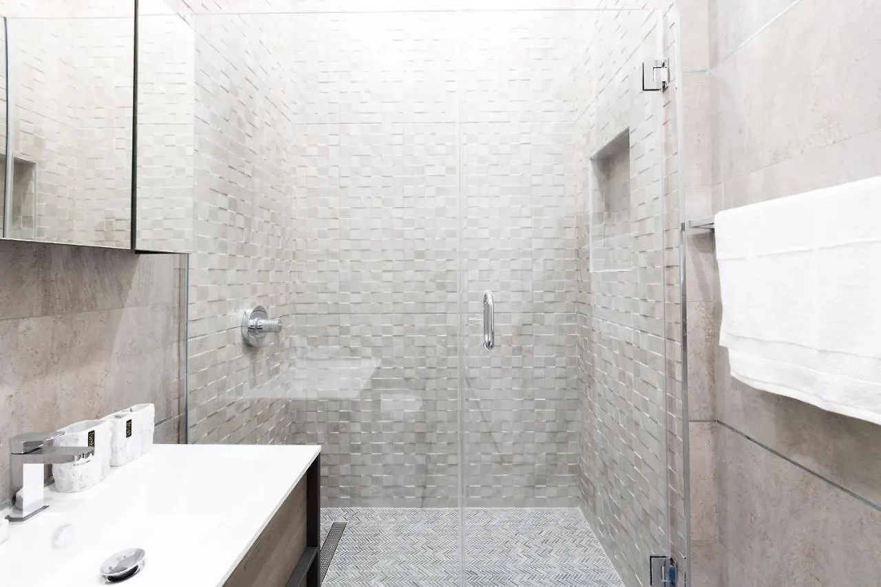 317-4C New Modern 1Br W&D Walk To Central Park 뉴욕 아파트