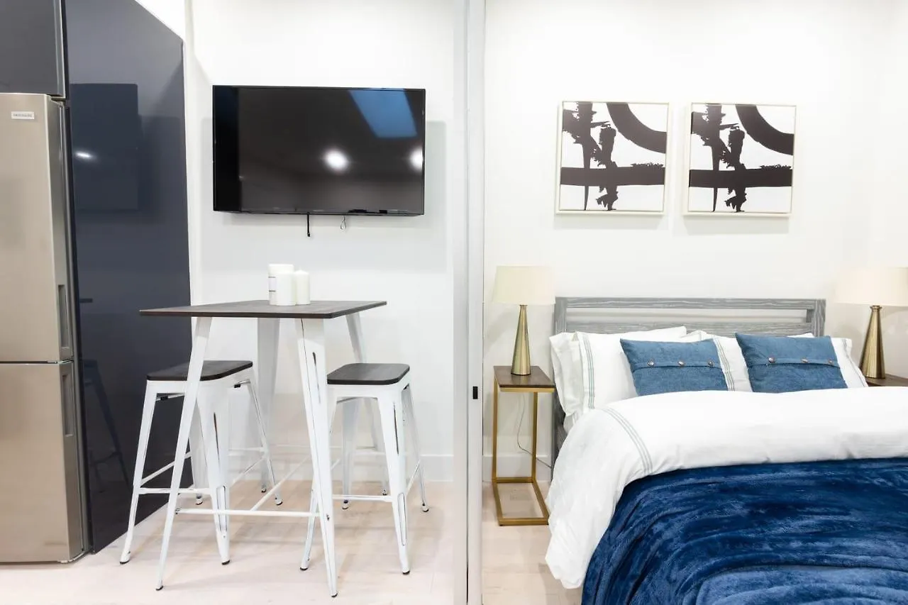 아파트 317-4C New Modern 1Br W&D Walk To Central Park 뉴욕