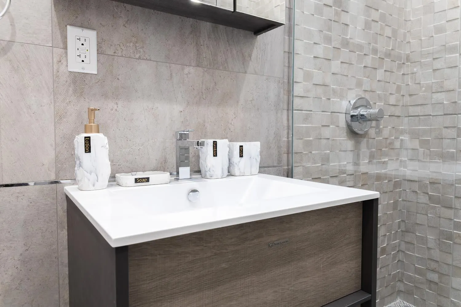 아파트 317-4C New Modern 1Br W&D Walk To Central Park 뉴욕